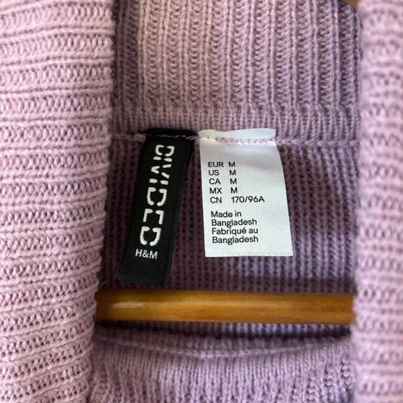 H&M Divided Purple/Pink Cropped Turtleneck Sweater - Size M - Picture 2 of 4